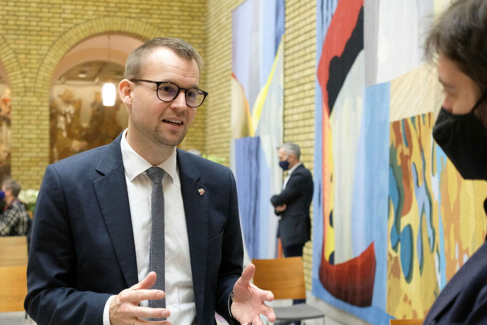 Kjell Ingolf Ropstad er KrFs finanspolitiske talsmann, og la onsdag frem partiets alternative budsjett.
 Foto: Jakob Bjørnøy