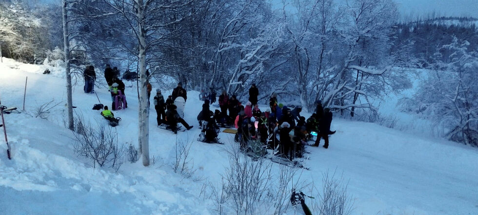 Akedagen i romjula på Langvasseid er inne i sitt tolvte år, og er blitt en populær tradisjon.
 Foto: Einar Broks