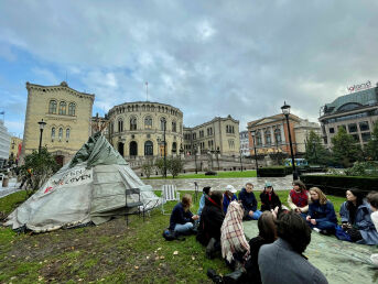 Lenketrening foran Stortinget