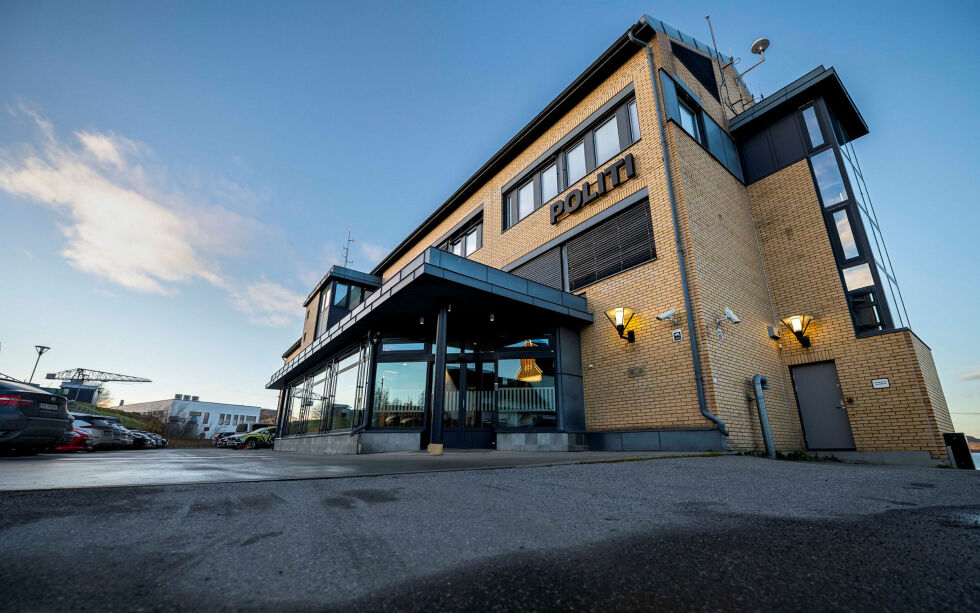 Ni personer er siktet og pågrepet etter en politiaksjon mot fiskerikriminalitet. Pressekonferansen om politiaksjonen fant sted på Kirkenes politistasjon senere samme dag.
 Foto: Cecilie Bergan Stuedal