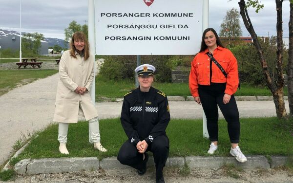 Hjelper ungdommen via Snapchat
