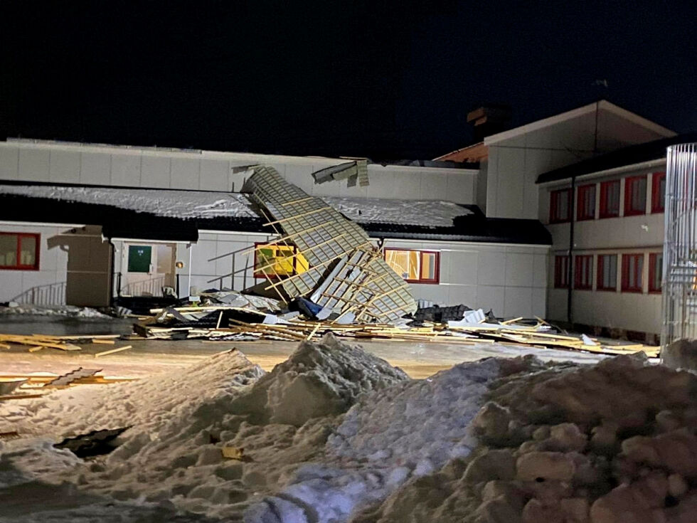 I natt befant Lakselv seg i fronten av et stormsenter. I flere timer var det vindkast på mer enn 30 m/s.
 Foto: Porsanger kommune