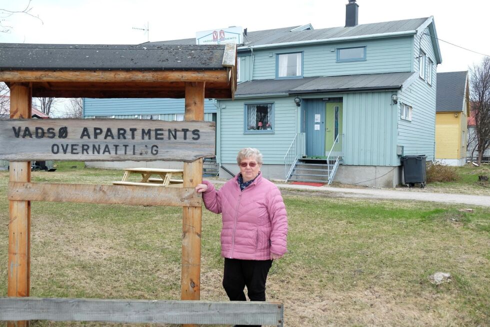 Etter 17 års drift skal Arnhild Klogh Hegge selge Vadsø Apartments.
 Foto: Bjørn Hildonen