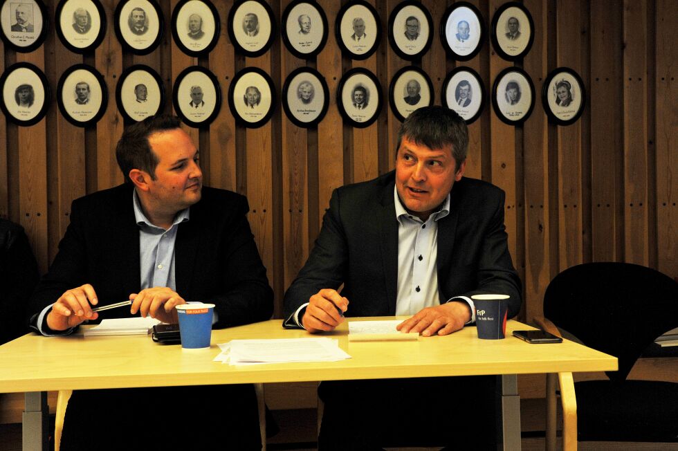 Gisle Meininger Saudland og Bengt Rune Strifeldt, begge på Stortinget for Frp, mener FeFo må gjeninnføre fiskesoner og ta en eventuell kamp mot ESA om den skulle komme.
 Foto: Erik Brenli