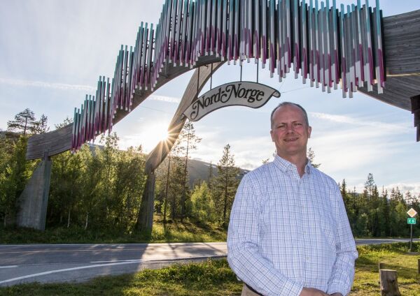 Skal se hvor tog dreper rein