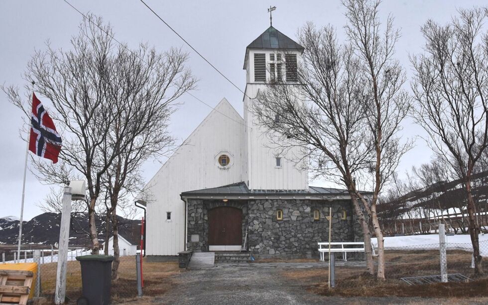 I desember 2020 var det 60 år siden Kokelv kirke sto ferdig. Nå blir det 60-årsmarkering to år på etterskudd.
 Foto: Cecilie Ditløvsen