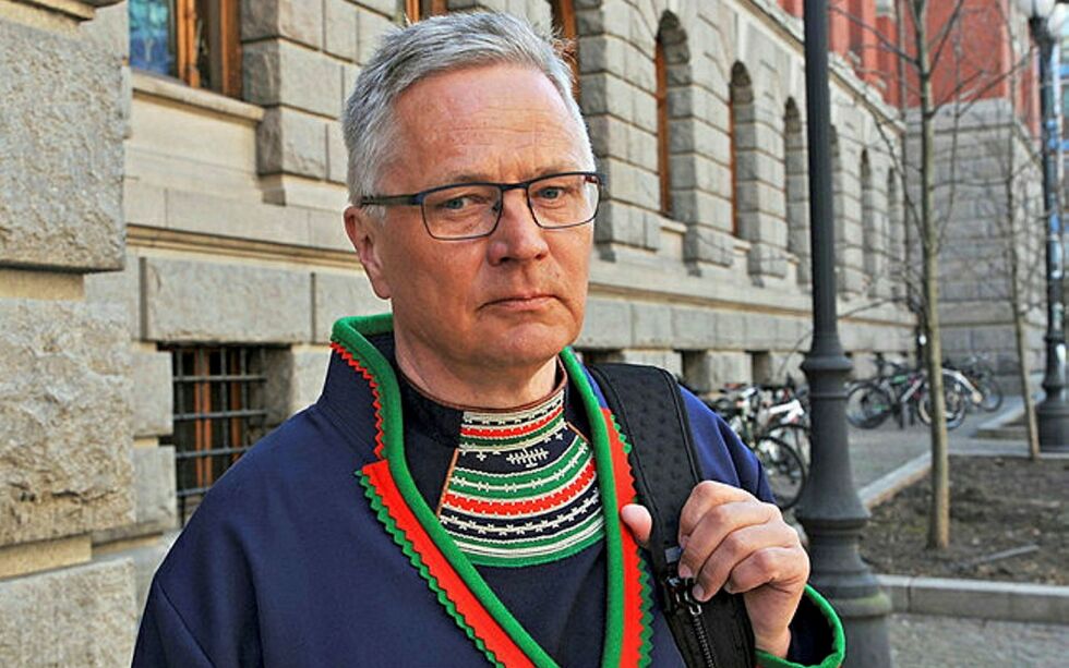 Styremedlem Inge Even Danielsen i Norske Reindriftsamers Landsforbund (NRL) frykter at rein hyppigere vil lide av drukningsdøden, i takt med klimaendringene. Arkivfoto: Erik Brenli.