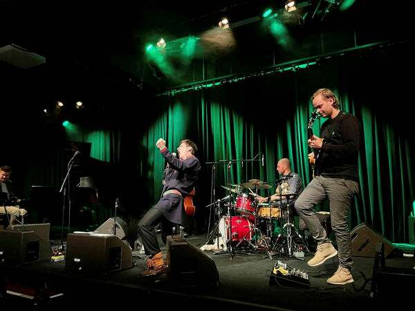Joikebattle hos Raasten Rastah