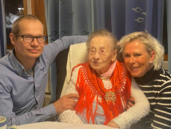 100-årslykken er familien
