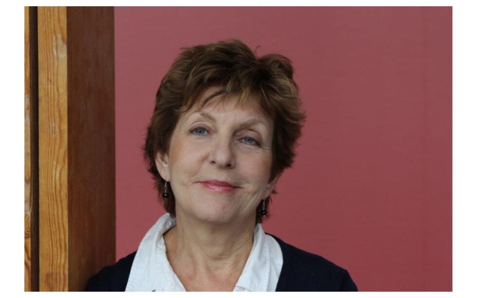 Bente Ohnstad (69) er jurist og professor i rettsvitenskap. Hennes inntrykk er at det er et stort problem at ansatte på skoler ikke forstår forskjellen mellom taushetsplikt og meldeplikt.
 Foto: Privat