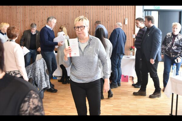 «Nyttig idiot»-utspill kan felle Pedersen