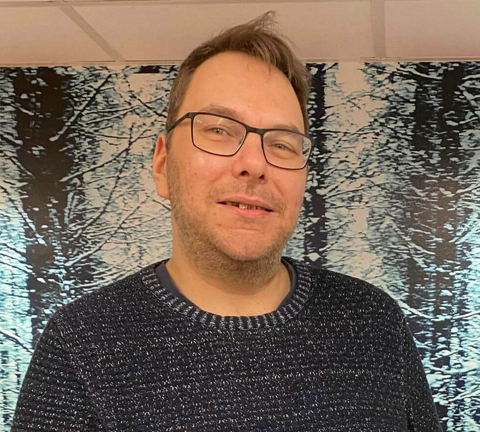 Kim Daniel Svendsen, fylkesleder for partiet Rødt, vil ha lokallag i Karasjok.
 Foto: Gunn Lyngsmo
