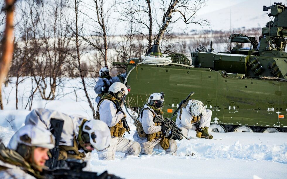 Ill.foto viser Finnmark landforsvar (FLF) som øver på Porsangmoen
 Foto: Frederik Ringnes/Forsvaret
