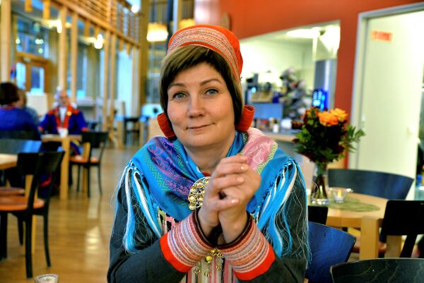 Håndsrekning til kildinsamene