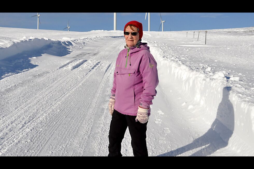 Ann lar ikke frykten for at isklumper skal løsne fra vindmøllene, legge noen demper på turgleden.
 Foto: Ronald Andersen