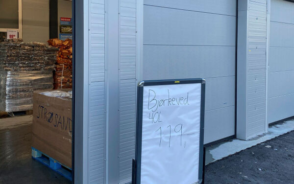 Vedfyring er blitt rådyrt
