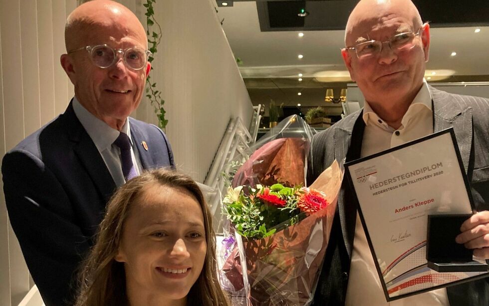Hans Olav Karde, Anders Kleppe og Ramona Eriksen var blant dem som kunne motta heder og ære da Troms og Finnmark idrettskrets avholdt Idrettshelga 2021 sist helg.
Foto: Troms og Finnmark idrettskrets