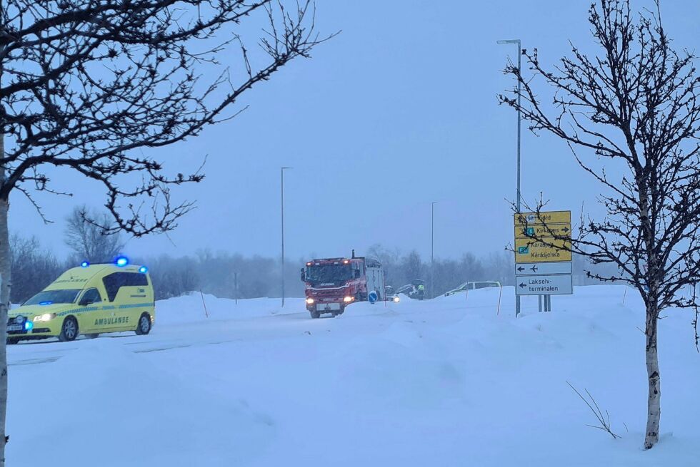 Utforkjøringen skjedde i rundkjøringen i Lakselv.
 Foto: Matthias Aaron Pedersen-Svala