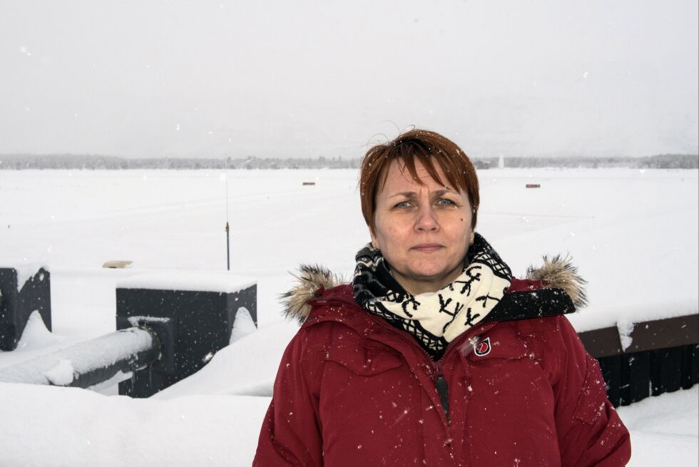 Porsanger-ordfører Aina Borch (Ap) har sammen med SV og Sp lagt fram et felles budsjettforslag for 2017. De tre partiene sitter med 8 av 19 stemmer i kommunestyret, og er avhengig av støtte fra enten TLP (3 representanter) eller Høyre (7 representanter) for å få flertall.
 Foto: Marius Thorsen