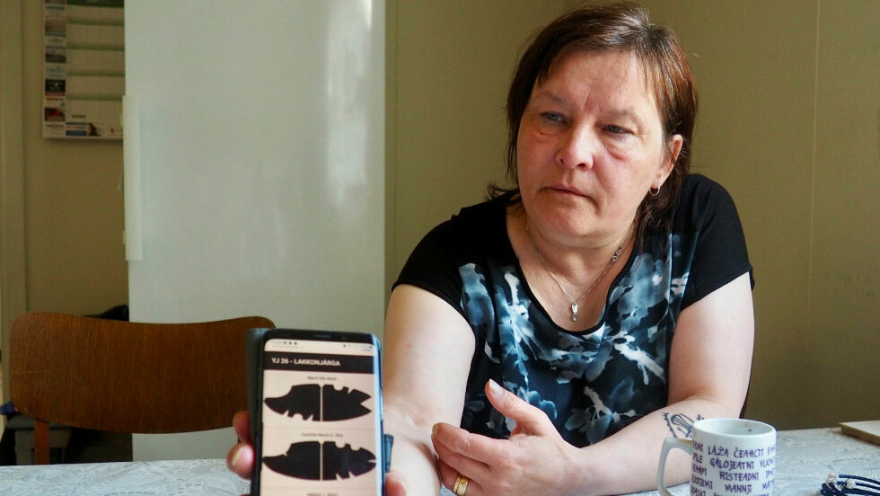 Margrete N. Buljo Guttorm viser frem reinmerket hun har søkt om få overflyttet
 Foto: Irmelin Klemetzen