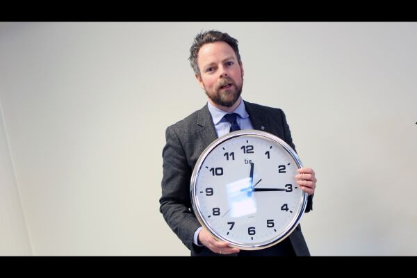Tidsministeren informerer