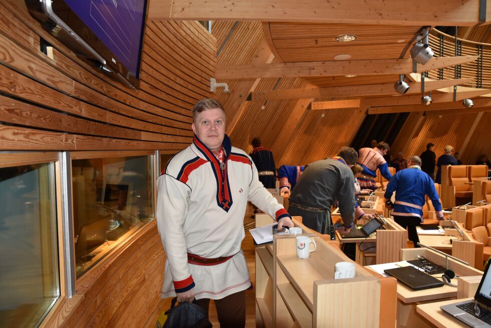 APs sametingsgruppe og Ronny Wilhelmsen sier nei til vindkraft i samiske områder.
 Foto: Lars Birger Persen