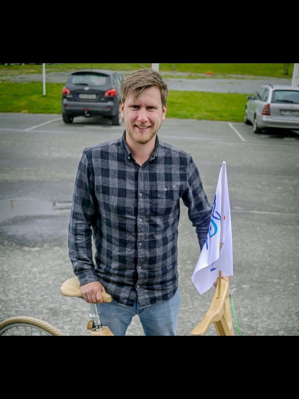 Kulturkonsulent Jørgen Kaasen Engen i Nordkapp kommune, arbeider for å få til best mulig folkefest når sykkel-løpet Arctic Race of Norway har etappe-start i Honningsvåg 18. august.
 Foto: Geir Johansen