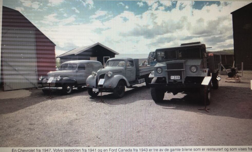En Chevrolet fra 1947, Volvo lastebil fra 1941 og en Ford Canada fra 1943 er blant klenodiene som vises frem i Skiippagurra.
 Foto: Statens vegvesen