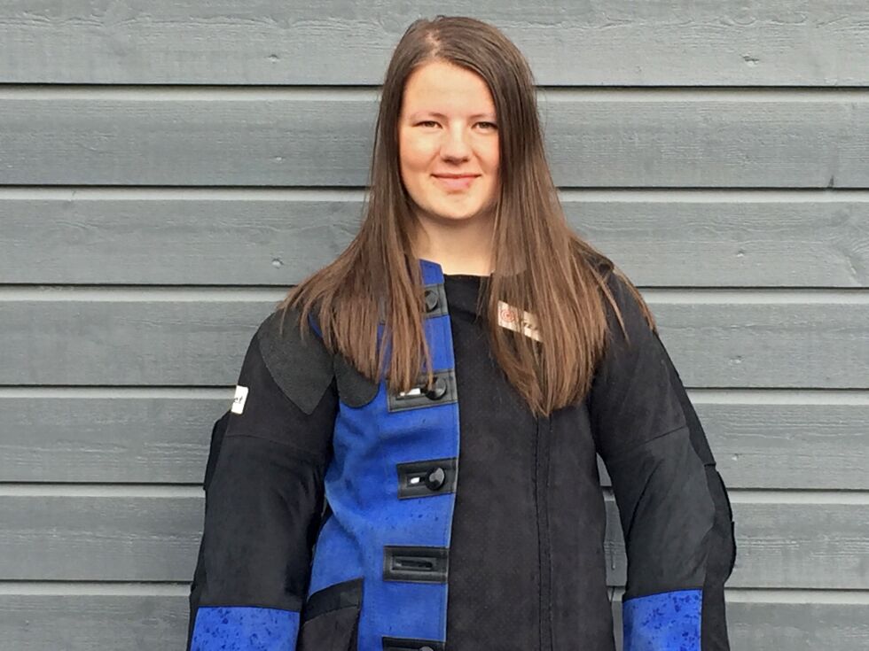 Camilla Mudenia fra Tana er i starten av sin skytterkarrierere og skjøt 350 poeng under et stevne i Vadsø sist helg.
 Foto: Svein Halvor Moe