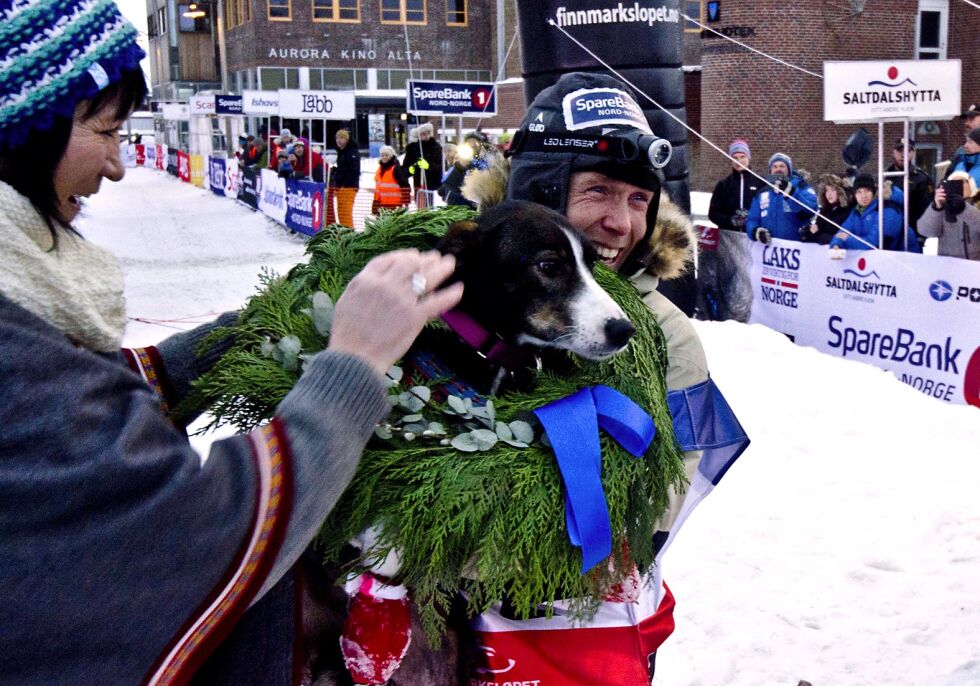 Med seieren på 50-mila på Finnmarksløpet fikk Ole Sigleif Johansen også tittelen som norgesmester.
 Foto: Finnmarksløpet