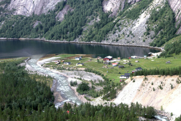 I samiske fotspor der Norge er smalest