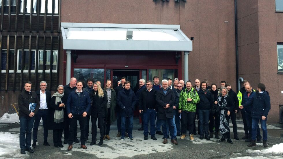 Representanter for de fem firmaene som Sør-Varanger kommune har valgt ut til å være med på anbudskonkurransen for å bygge nyskolen i Bjørnevatn, var i forrige uke samlet til en tilbudskonferanse i Kirkenes.
 Foto: Sør-Varanger kommune