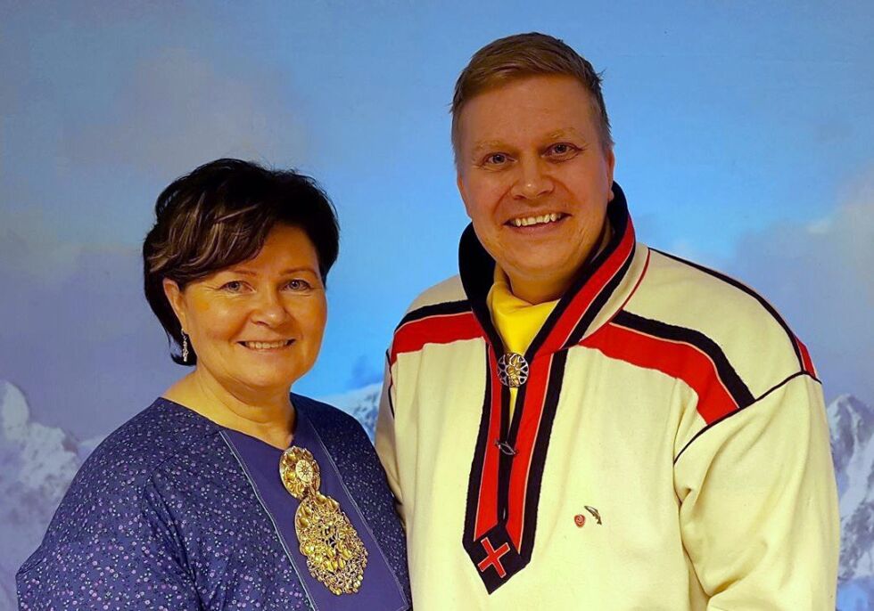 Arbeiderpartiets kandidater til vervene som sametingspresident og visepresident, Ronny Wilhelmsen og Elisabeth Erke.
 Foto: Arbeiderpartiet