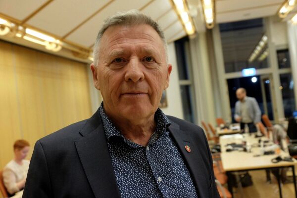 Flengende kritikk av fylkesrådet