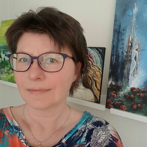Vigdis Rask stiller ut