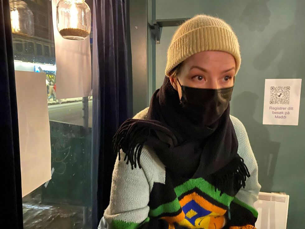 Maria Utsi på preåpningen av Mađđi.
 Foto: Elin Wersland