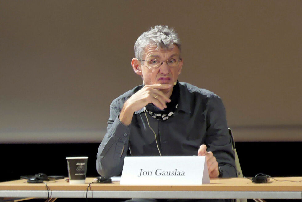 Finnmarkskommisjonens leder, Jon Gauslaa sier i årsmeldingen at de håper Tana-feltet avsluttes i år.
 Foto: STEIN TORGER SVALA
