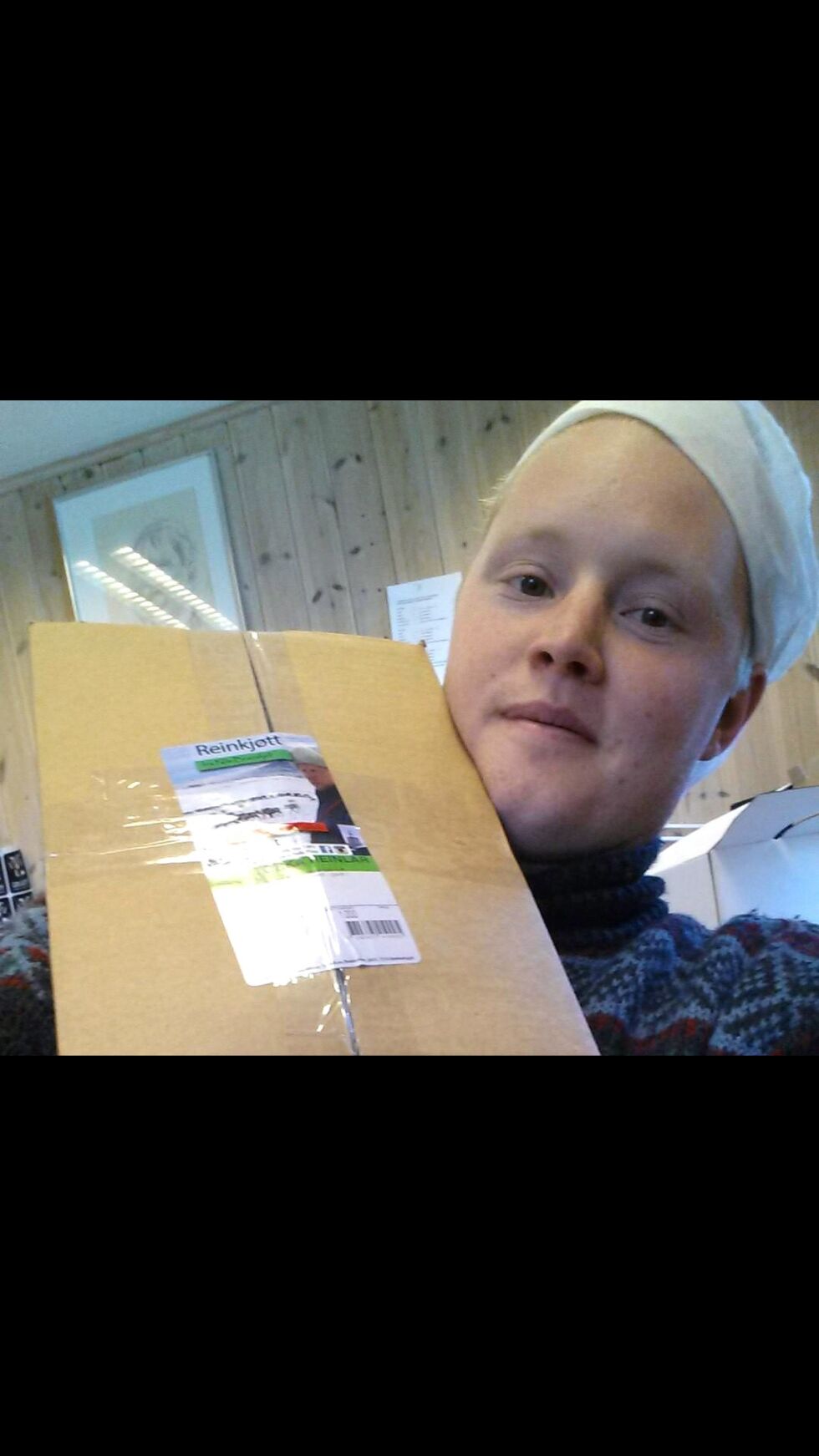Nils Mathias Bransfjell har vært gjennom et spennende år med netthandel med reinkjøtt. Han sender faktisk kjøtt helt til reindriftsfylket Finnmark, kan han fortelle.
 Foto: Privat