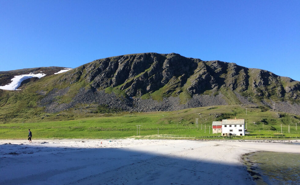 Ill.foto fra Akkarfjord: Geir Ormseth fra Pixabay