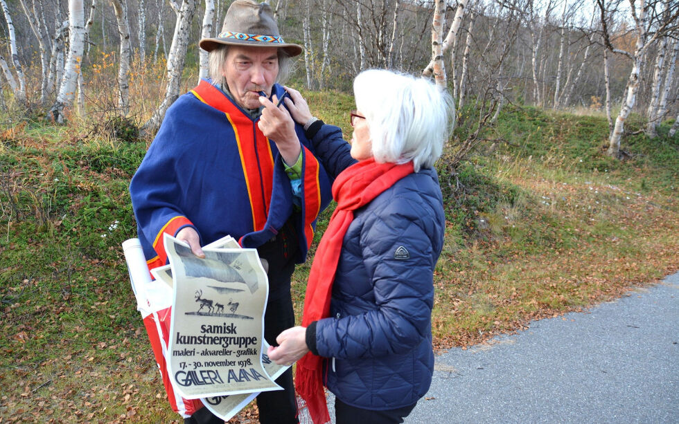 Hans Ragnar Mathisen og Britta Marakatt-Labba i Máze.
 Foto: Elin Wersland