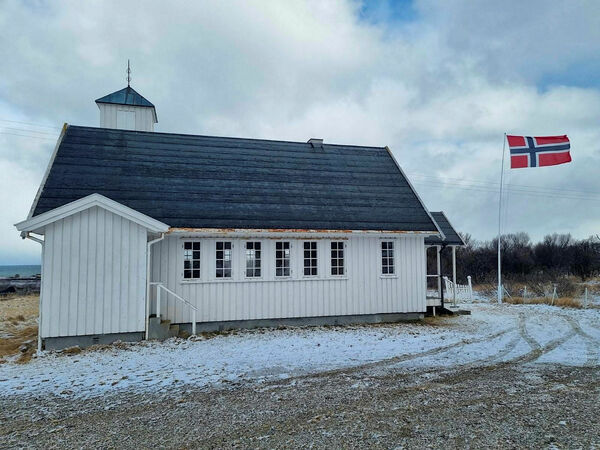 Festdag i lille sjøsamiske Brenna