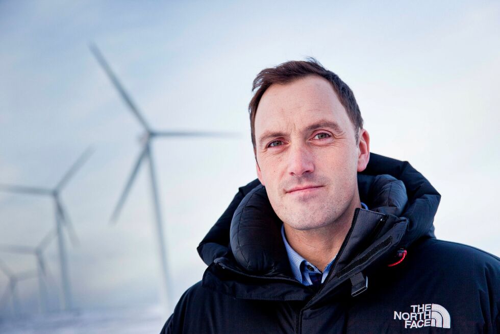 Ad­mi­nist­re­ren­de di­rek­tør i Finn­mark Kraft AS, Egon Le­on­hard­sen, sier at det er vik­tig å inn­gå i kon­struk­tiv dia­log med kom­mu­ner og; ikke minst med rein­drif­ta, når nye vind­kraft­pro­sjek­ter skal plan­leg­ges. FOTO: FINN­MARK KRAFT AS