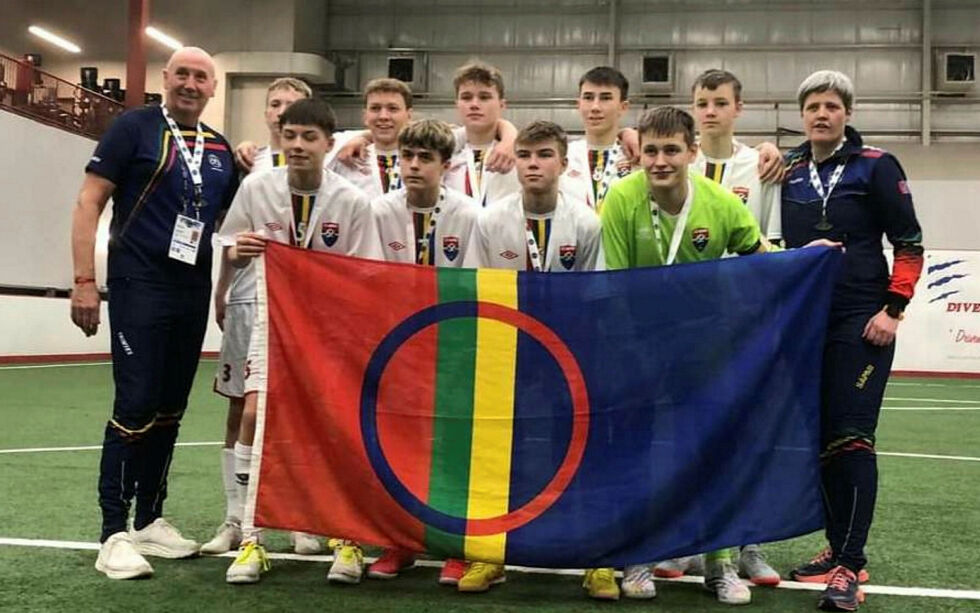 Guttelaget til Sápmi gikk helt til topps i futsalturneringen under Arctic Winter Games.
 Foto: Team Sápmi