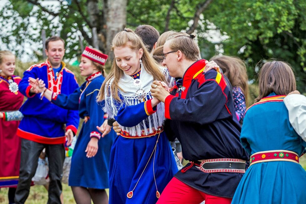 På Riddu Riđđu kan man se kofter fra hele Sápmi. Arkivfoto: June Helén Bjørnback