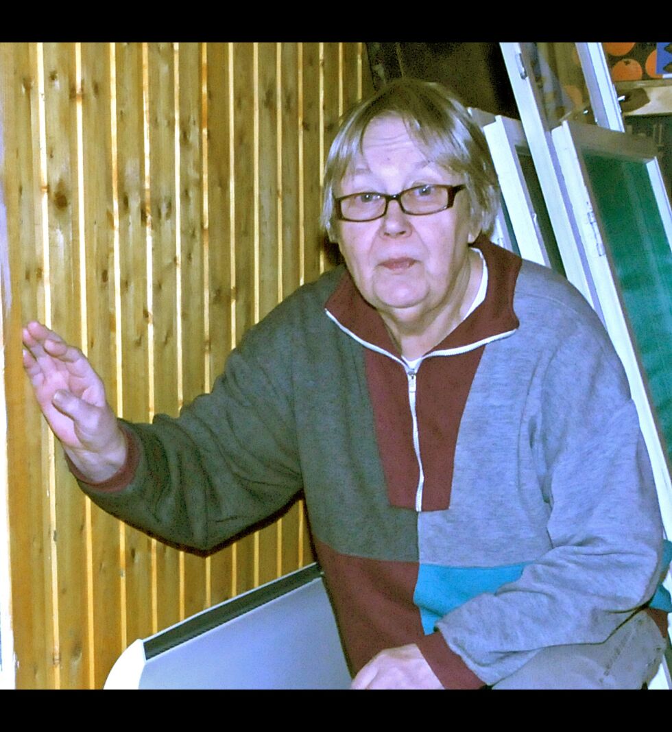 Dina Maurstads klage på sotskader etter feiing er sendt fra Karasjok kommune til Porsanger kommune for behandling, men uten at hun er blitt informert skriftlig om det.
 Foto: Stein T Svala