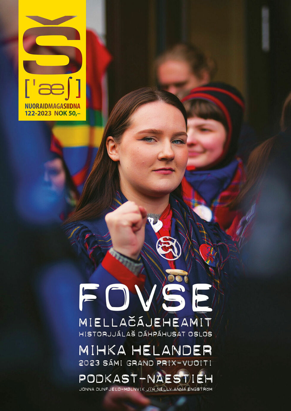 Forsiden av Š Nuoraidmagasiidna nr. 122.
 Foto: KIO Grafisk as