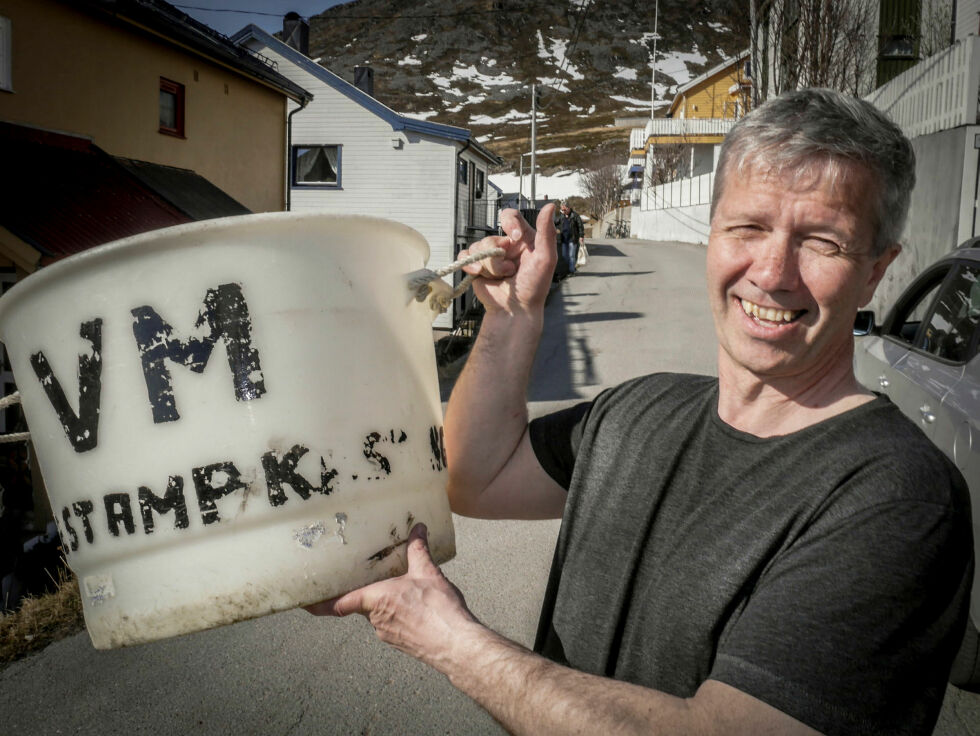 Festivalgeneral Odd Johnsen er glad for å kunne presentere programmet for årets Nordkappfestival. Han retter også stor takk til kommunens næringsliv for den støtten de gir.
 Foto: Geir Johansen