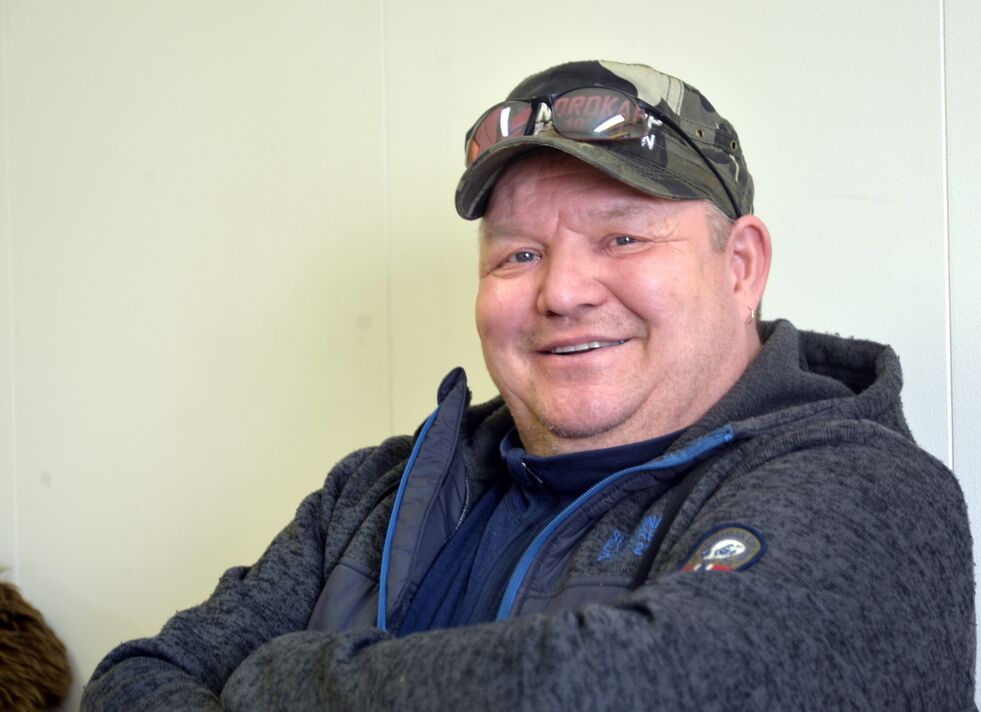 Jonny Birkely Andersen er kjempeglad og lettet  over at han vant saken mot Porsanger kommune om usaklig oppsigelse, og han ønsker seg faktisk tilbake til brann- og feiervesenet.
 Foto: Sonja E. Andersen