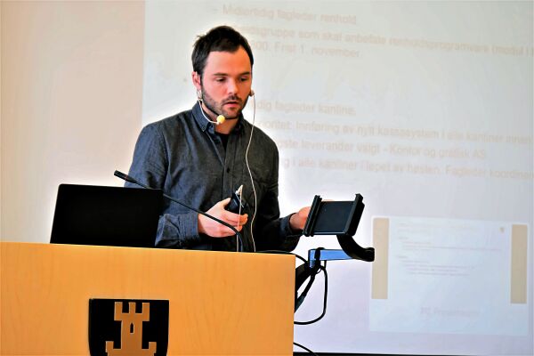 Administrativ skolesammenslåing
