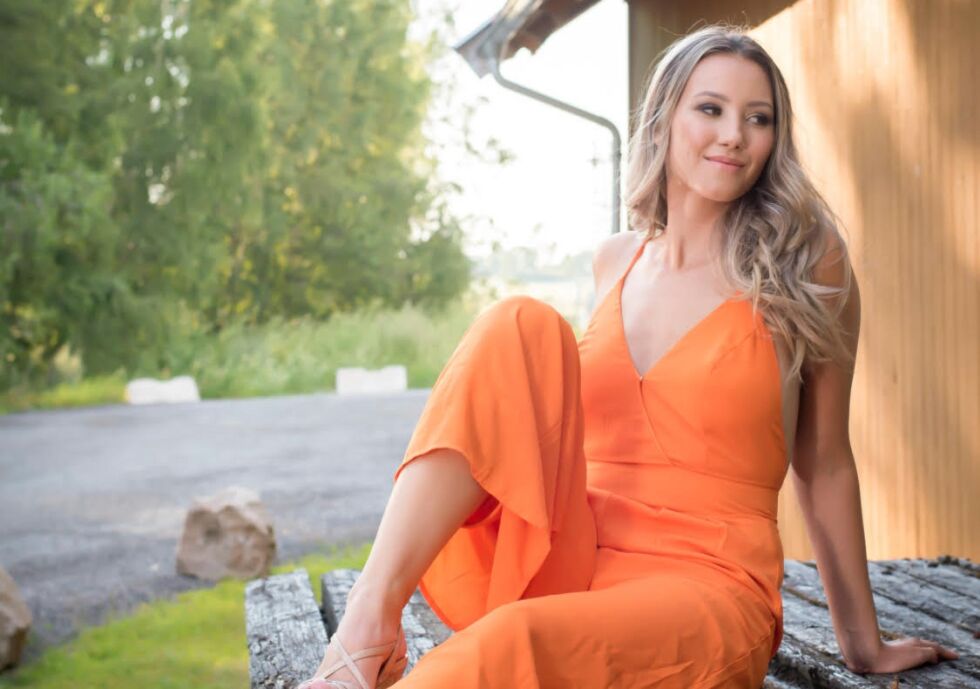 Susanne er både spent og nervøs så tett på finalen, men skal likevel klare å nyte opplevelsen.
 Foto: Daniel Milan